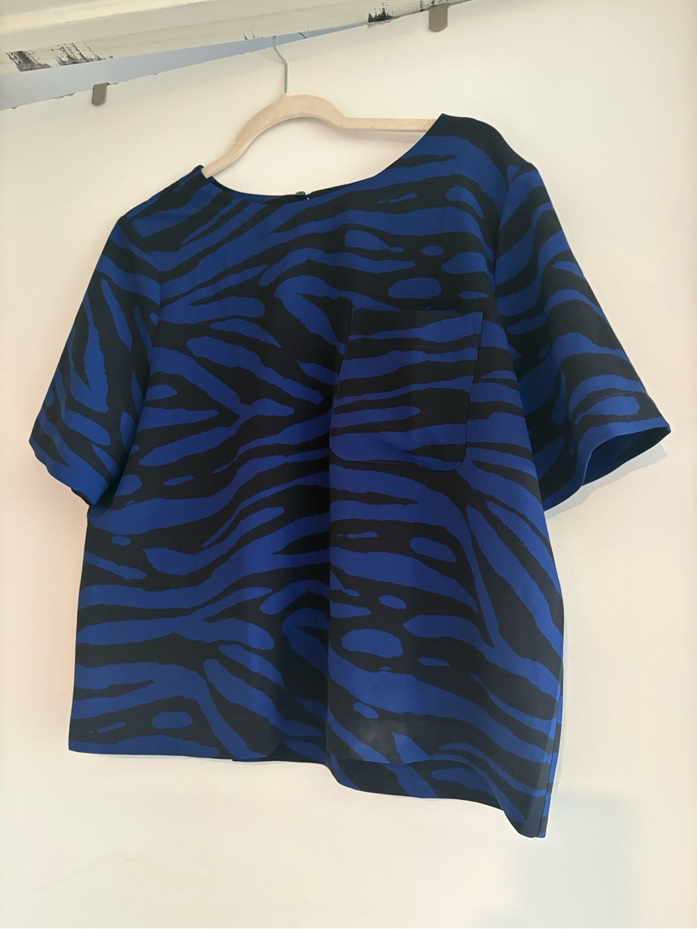 LOFT Blue and Black Zebra-Print Short Sleeve Boxy Top NWT Sz L